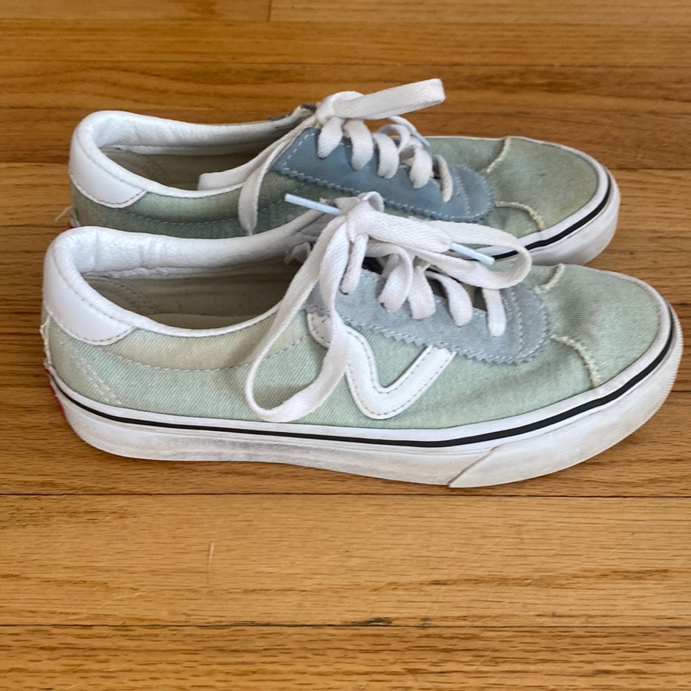 Vans canvas low top sneaker